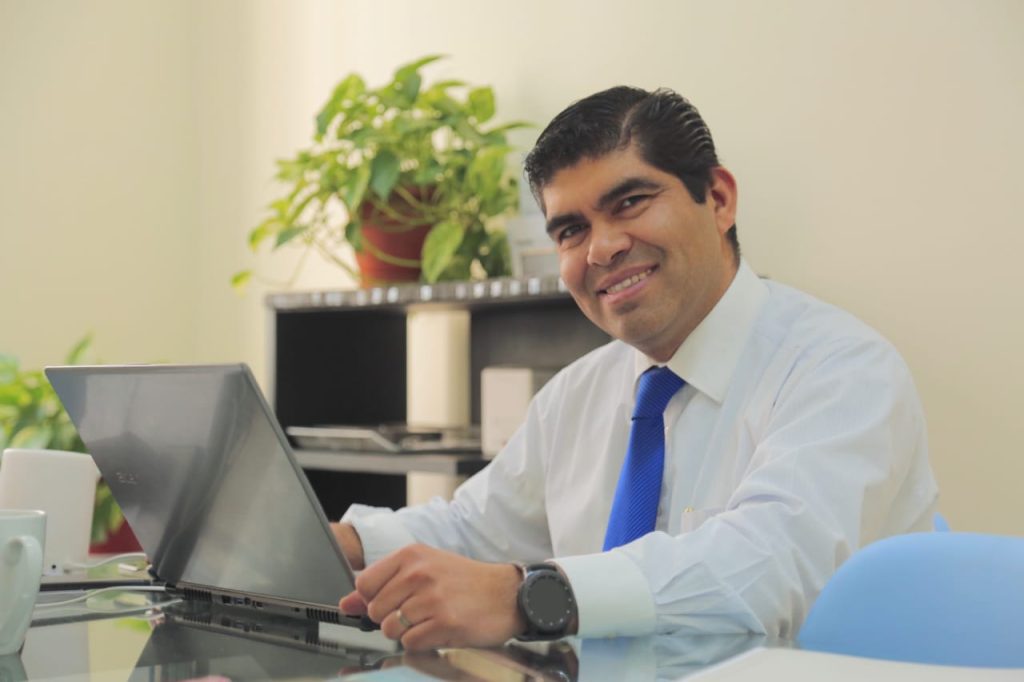 Luis Villalobos
